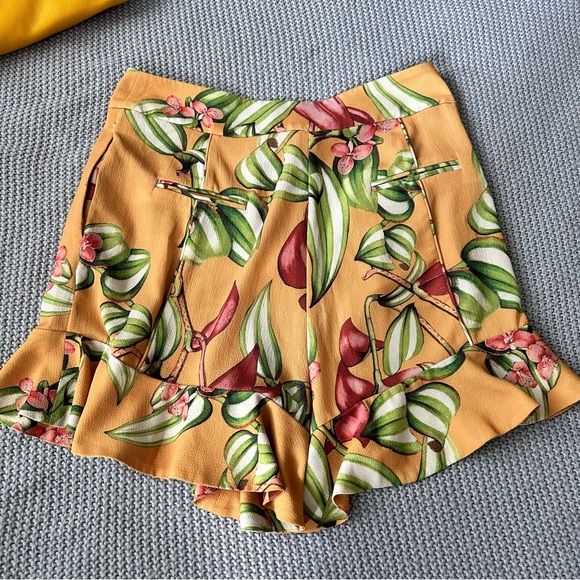 PatBO Zebrina Print Ruffle Hem Shorts Size 6 - Picture 3 of 13